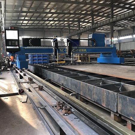 數(shù)控等離子切割機